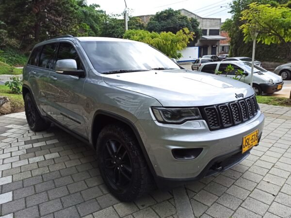 JEEP CHEROKEE 3.6 LAREDO 2020 AUTOMATICO 4X4 BLINDAJE 2 PLUS - Image 5