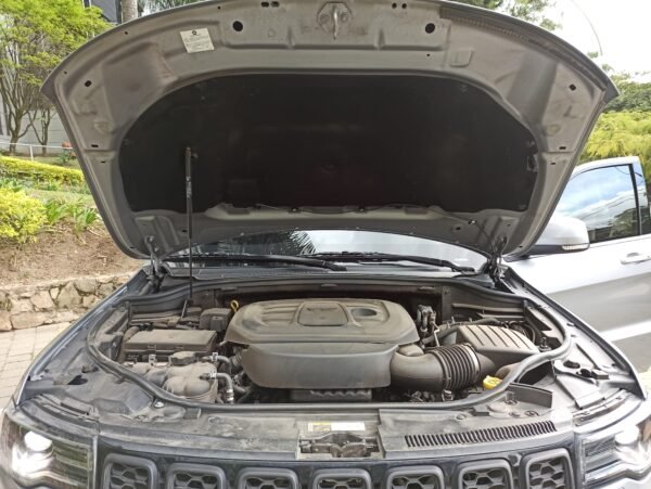 JEEP CHEROKEE 3.6 LAREDO 2020 AUTOMATICO 4X4 BLINDAJE 2 PLUS - Image 17