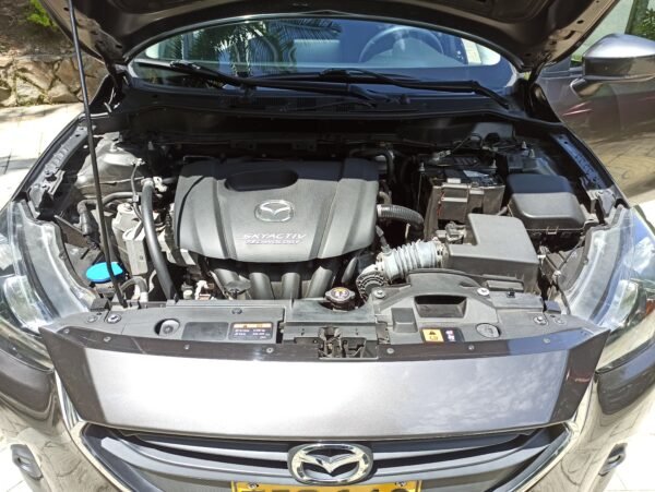 MAZDA 2 TOURING 2019 AUTOMATICO - Image 17