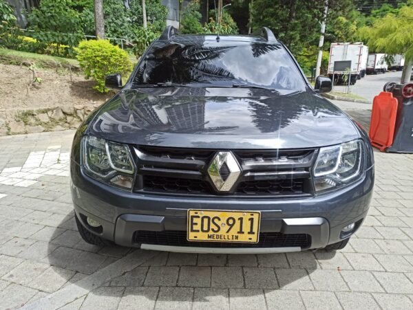 RENAULT DUSTER 2.0 DYNAMIQUE 2018 AUTOMATICO 4X2 - Image 4