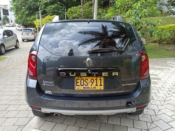 RENAULT DUSTER 2.0 DYNAMIQUE 2018 AUTOMATICO 4X2 - Image 8