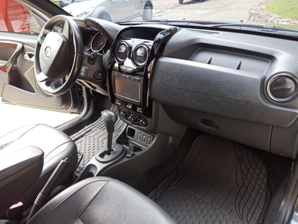 RENAULT DUSTER 2.0 DYNAMIQUE 2018 AUTOMATICO 4X2 - Image 16