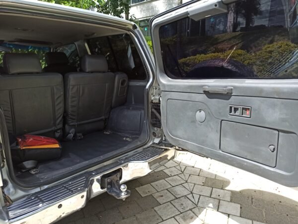 MITSUBISHI MONTERO 3.0 V6 MECANICO 2005 4X4 - Image 9