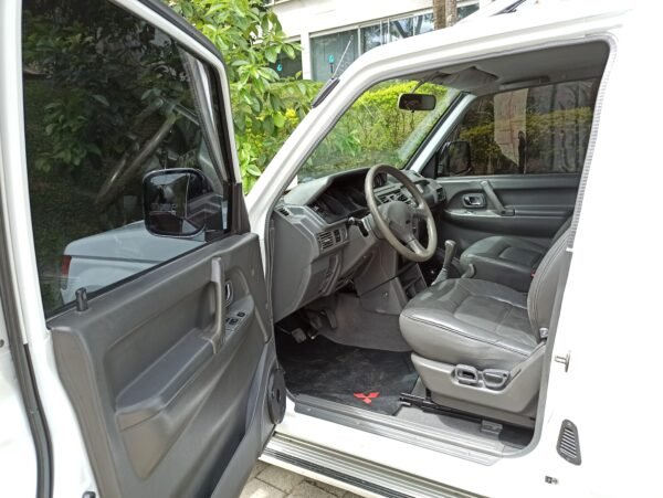 MITSUBISHI MONTERO 3.0 V6 HARD TOP 2007 MECANICO 4X4 - Image 10