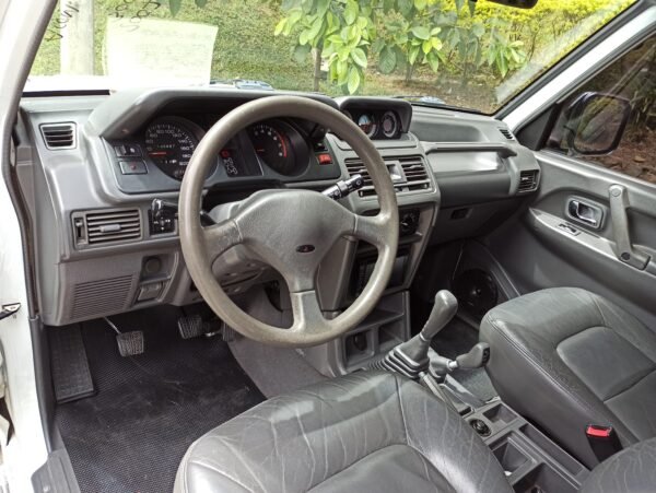 MITSUBISHI MONTERO 3.0 V6 HARD TOP 2007 MECANICO 4X4 - Image 11