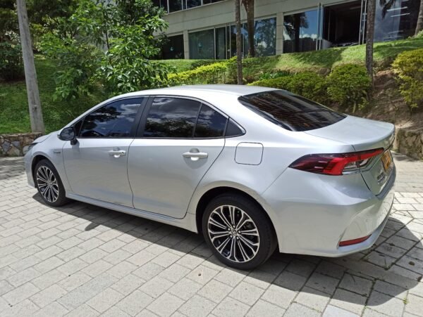 TOYOTA COROLLA SEG HYBRID 2020 AUTOMATICO - Image 3