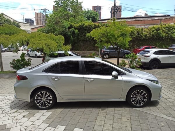 TOYOTA COROLLA SEG HYBRID 2020 AUTOMATICO - Image 6