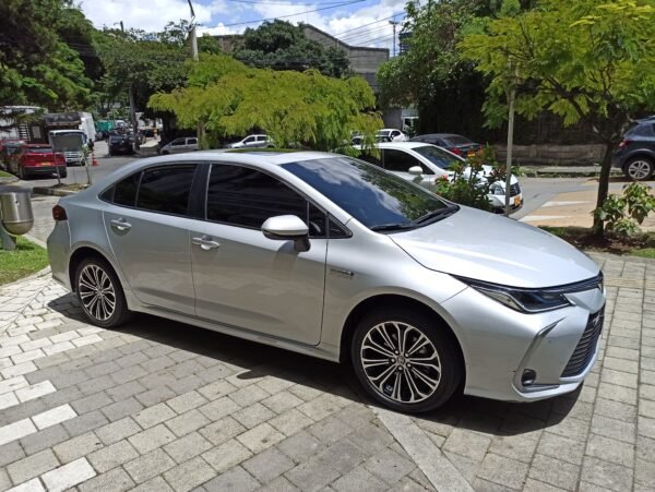 TOYOTA COROLLA SEG HYBRID 2020 AUTOMATICO - Image 5