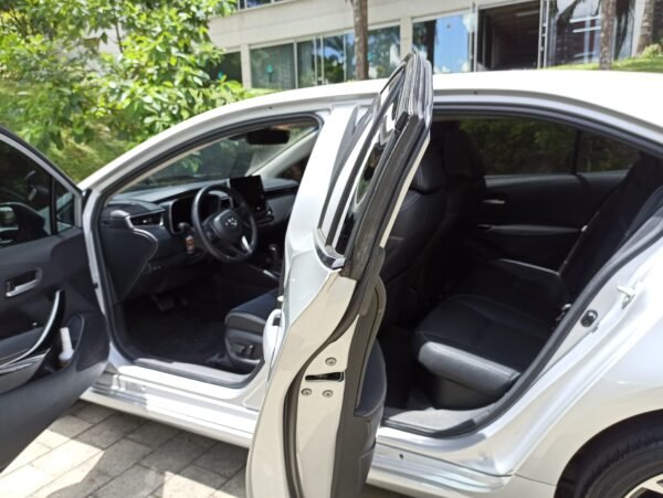 TOYOTA COROLLA SEG HYBRID 2020 AUTOMATICO - Image 9
