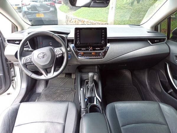 TOYOTA COROLLA SEG HYBRID 2020 AUTOMATICO - Image 11